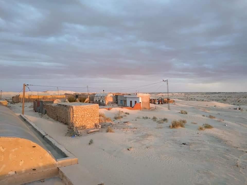 Grand Sud, La Maison De Sable Douz Exterior photo